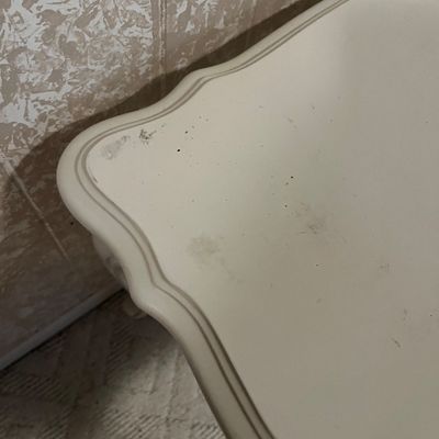 Pair of White End Tables (BL-KA)