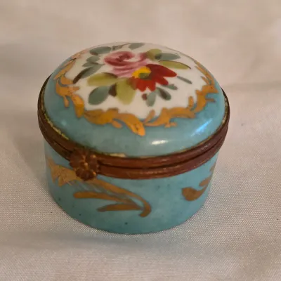 Four Hand-Painted Porcelain Trinket Boxes by Herend & More (LR-JS)