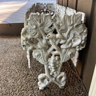 Cast Iron Grapevine Planter Box (BP-KA)