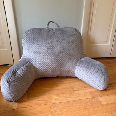 Bedsure Heated Throw, Contour Knee Pillow and More (BR1-BC)