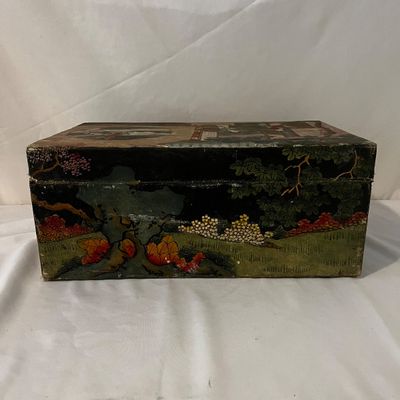 Hand Painted Asian Trunk & Parasol (K-KA)