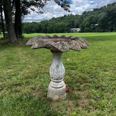 Traditional Concrete Bird Bath (BP-KA)