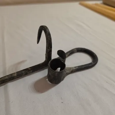 Vintage Candle Molds, Holders & More (G-JS)
