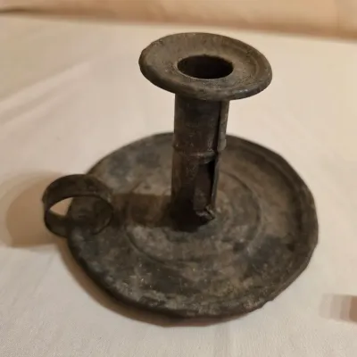 Vintage Candle Molds, Holders & More (G-JS)