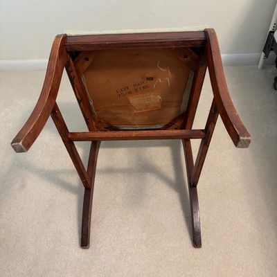 Duncan Phyfe Style Chair by Lexington and Bombay Side Table (BR2-BC)