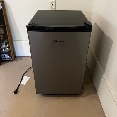 Hisense Mini Fridge (G-KA)