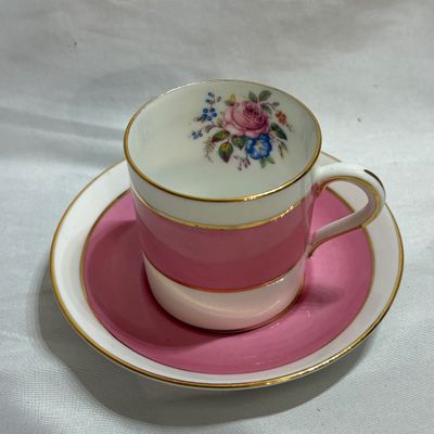 Paragon Fine Bone China Floral Tea & Saucer Set (DR-SF)