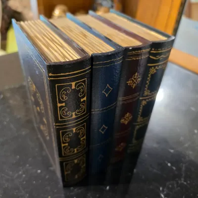 Assortment of Faux Books & Storage Boxes (D-JS)