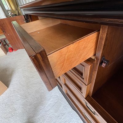Broyhill Premier Ming Dynasty Collection Credenza (MBB-SF)