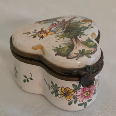 Four Hand-Painted Porcelain Trinket Boxes by Herend & More (LR-JS)