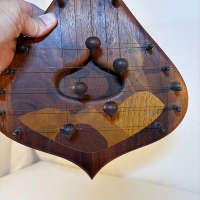 Wooden Door Harp Chime and Clock (G-BC)