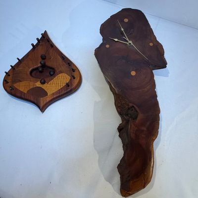 Wooden Door Harp Chime and Clock (G-BC)
