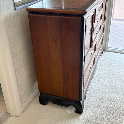 Broyhill Premier Ming Dynasty Collection Credenza (MBB-SF)