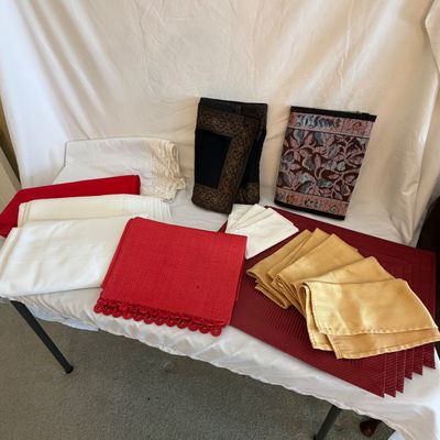 Ralph Lauren, Battenberg Lace and More Linens (K-BC)