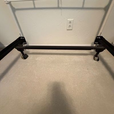 Twin Arched Metal Bed (BR2-BC)