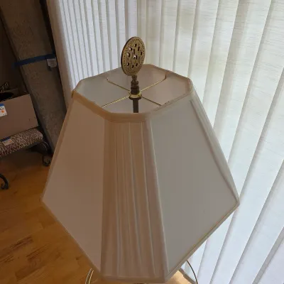 Brass Floor Lamp w/Glass Table Piece (LR-JS)