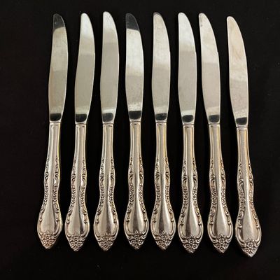 Oneida Bourbon & Kennet Square Stainless Flatware (K-KA)