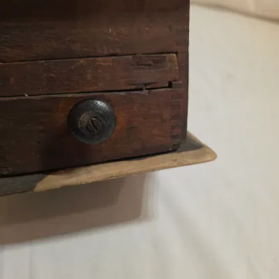 Vintage Decor Items (G-JS)