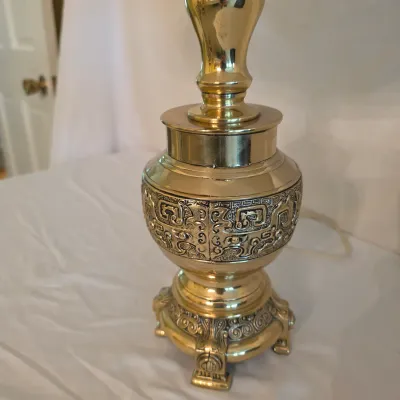 Ornate Brass Table Lamp (LR-JS)