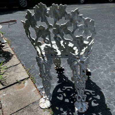 Cast Iron Grapevine Garden Chairs & Table Set (DG-KA)
