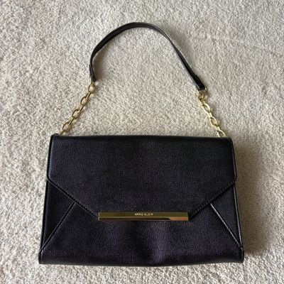 Collection of Women's Bags Ft. Anne Klein (MBB-SF)