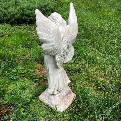 Ornate Concrete Grecian-Style Pillar with Cherub Garden Statues & More (FY-KA)