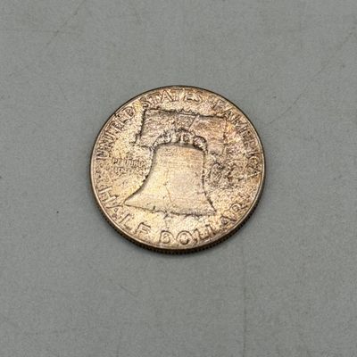 LOT 34: Franklin 90% Silver Half Dollars (3) - All Philadelphia Mint ( No Mark - !960 (2), 1963