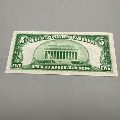 LOT 32: Five Dollar Silver Certificates (5) Series 1934 A