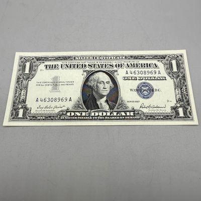 LOT 30: One Dollar Silver Certificates (10) Series 1957