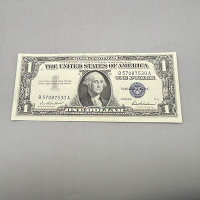 LOT 30: One Dollar Silver Certificates (10) Series 1957