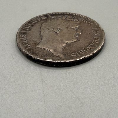 LOT 36: 1830 France 5 Francs 90% Silver Coin