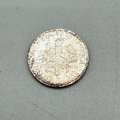 LOT 35: Vintage Silver U.S. Coins - 1967 Kennedy Half (40%), 1961 Quarter, Mercury Dimes and More
