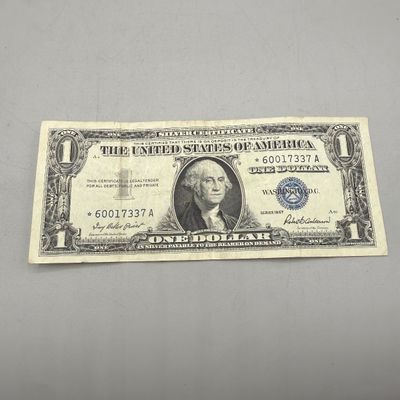 LOT 26: One Dollar Silver Certificates (10) Series 1957