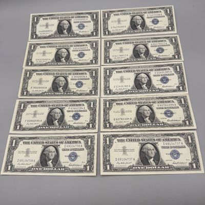 LOT 28: One Dollar Silver Certificates (10) Series 1957