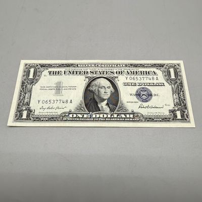 LOT 26: One Dollar Silver Certificates (10) Series 1957