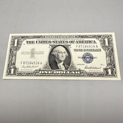 LOT 25: One Dollar Silver Certificates (10) Series 1957