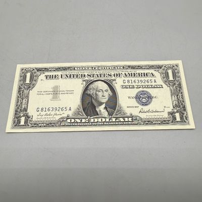 LOT 28: One Dollar Silver Certificates (10) Series 1957