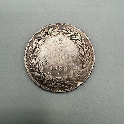 LOT 36: 1830 France 5 Francs 90% Silver Coin