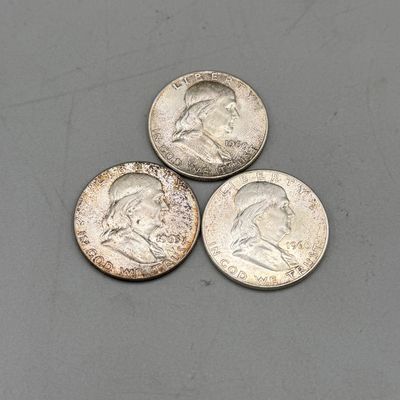 LOT 34: Franklin 90% Silver Half Dollars (3) - All Philadelphia Mint ( No Mark - !960 (2), 1963
