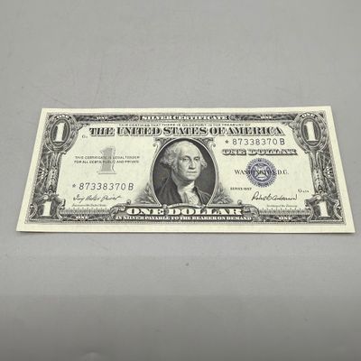 LOT 26: One Dollar Silver Certificates (10) Series 1957