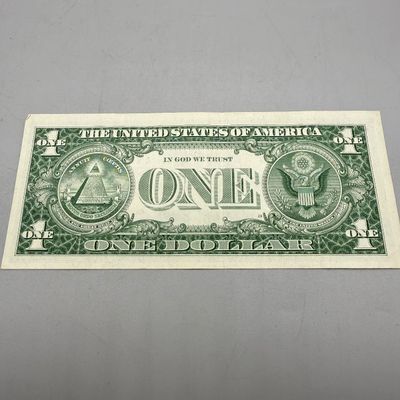 LOT 30: One Dollar Silver Certificates (10) Series 1957