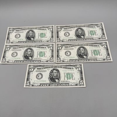 LOT 31: Five Dollar Silver Certificates (5) Series 1934 A