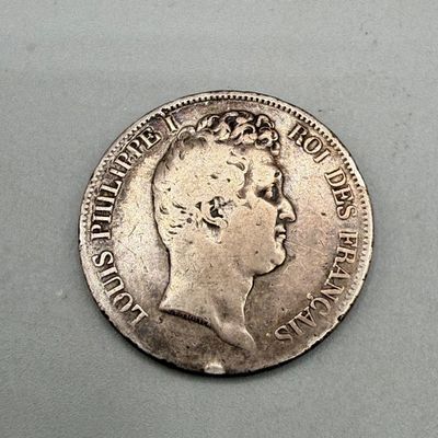 LOT 36: 1830 France 5 Francs 90% Silver Coin