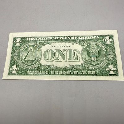 LOT 24: One Dollar Silver Certificates (10) Series 1957