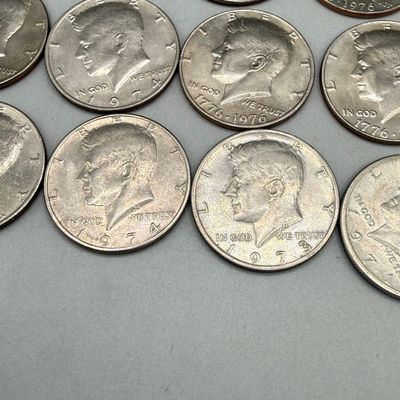 LOT 44: Lot of Kennedy Half Dollars (23) - 1970s-80s