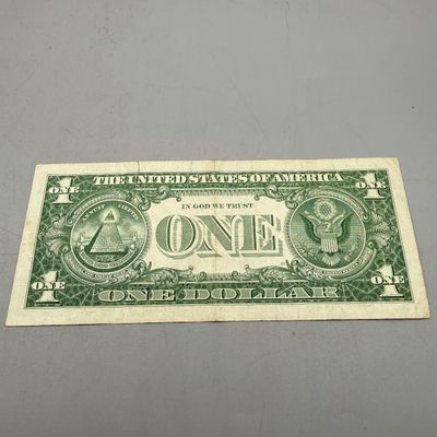 LOT 26: One Dollar Silver Certificates (10) Series 1957