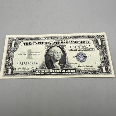 LOT 30: One Dollar Silver Certificates (10) Series 1957