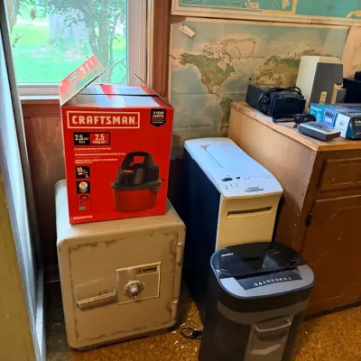 Estate sale photo