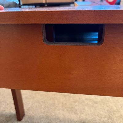 Sleek Modern Wooden Desk (O-BC)