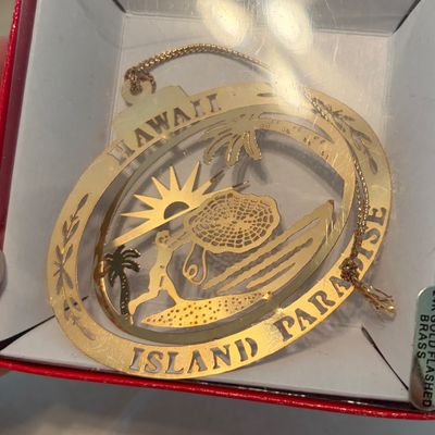 Danbury Mint, Biltmore Estate and More Christmas Ornaments (O-BC)